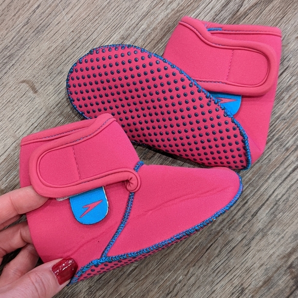 Speedo Other - 🎅 Speedo Infant Water Booties